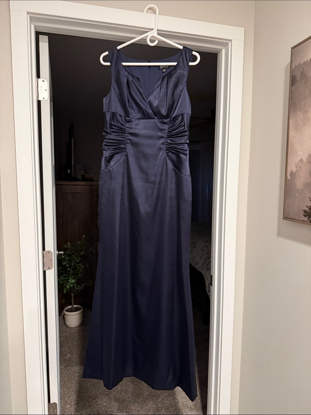 Papell Boutique Navy Blue Satin Formal Evening Gown Ruched Waist Size 10